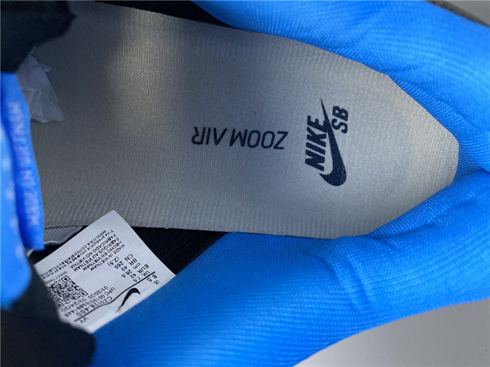 Instant Skateboard x Nike Dunk SB Low Blue Black White CZ5128-400