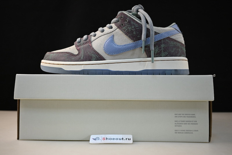 Crenshaw Skate Club x Nike SB Dunk Low FN4193-100