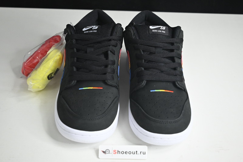 Polaroid x Nike SB Dunk Low DH7722-001