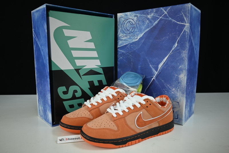 Concepts x Nike SB Dunk Low “Orange Lobster” FD8776-800