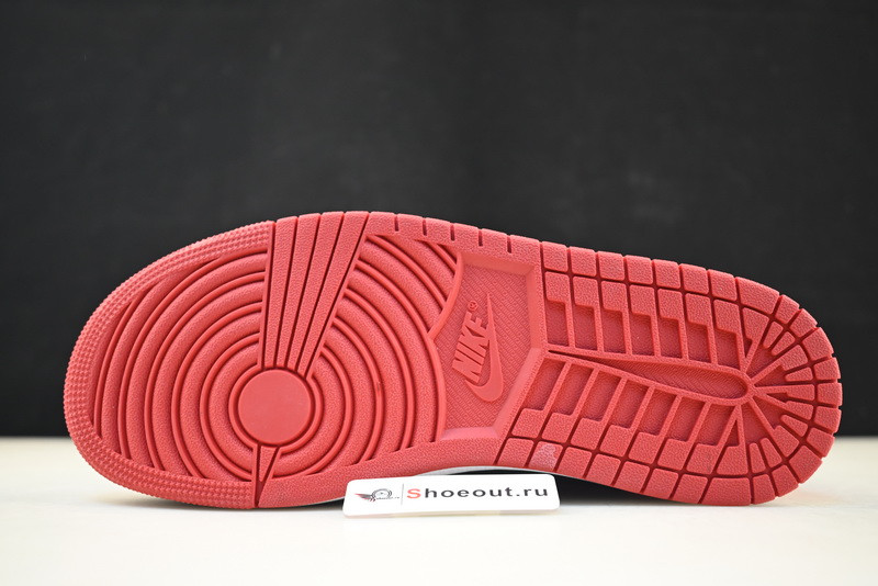 Air Jordan 1 High OG WMNS “Satin Bred” FD4810-061