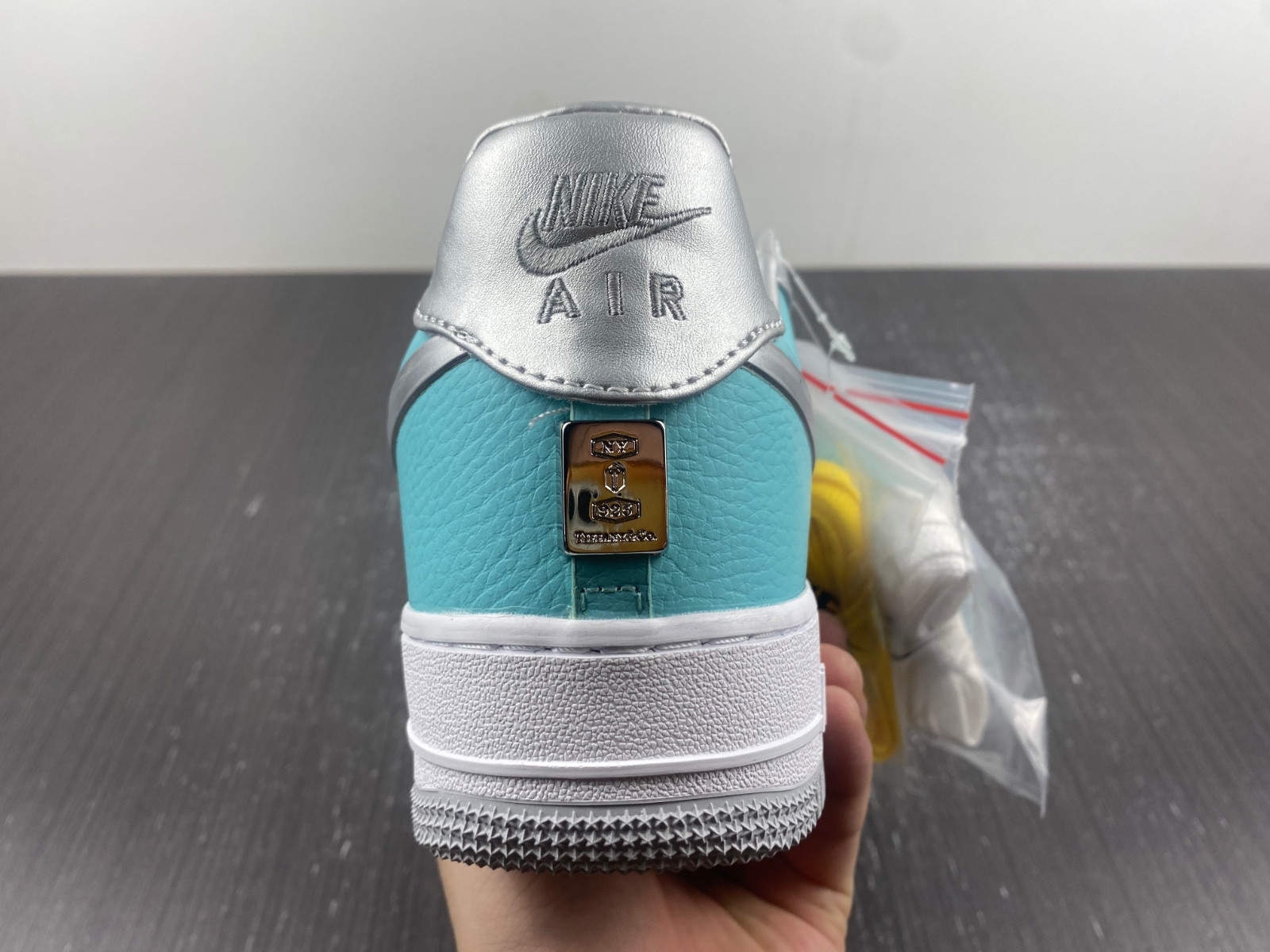 T*f*ny & co. x nike air force 1 low dz1382-003