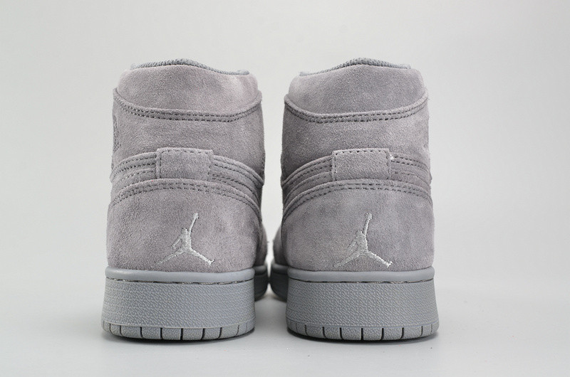 AIR JORDAN 1 RETRO HIGH BG (GS) wolf grey womens 705300-031