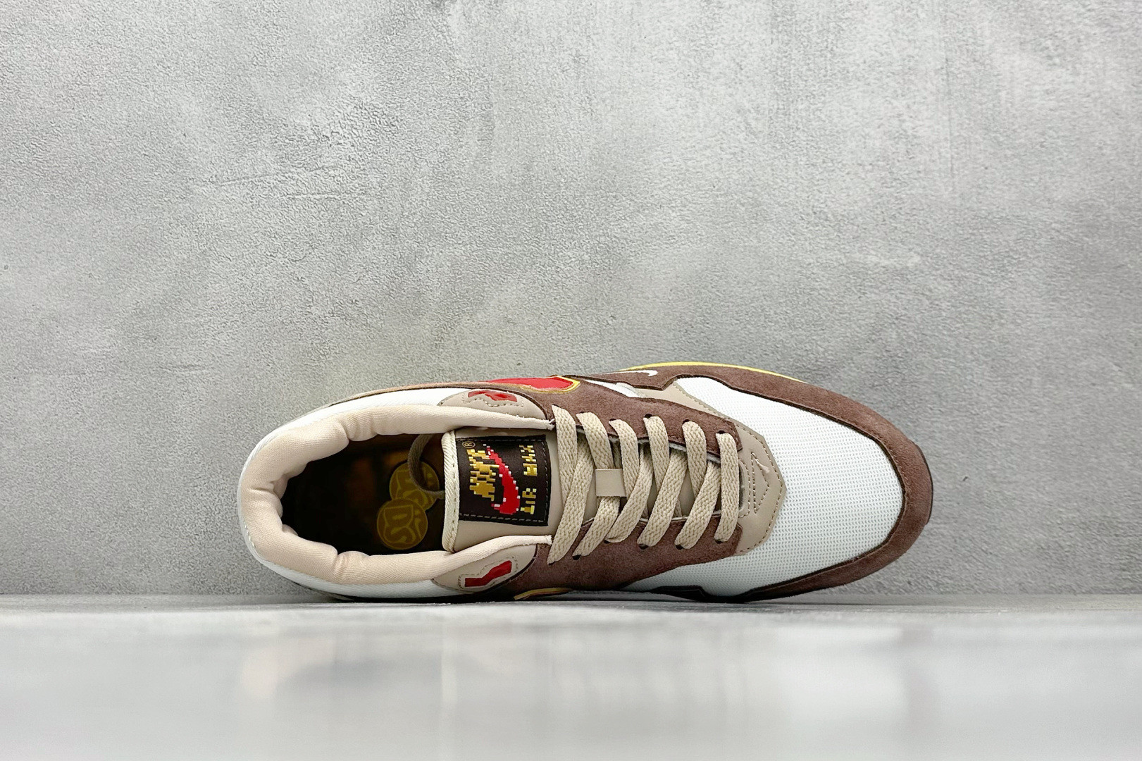 air max 1 x swoosh "big head origins" HV5776-200