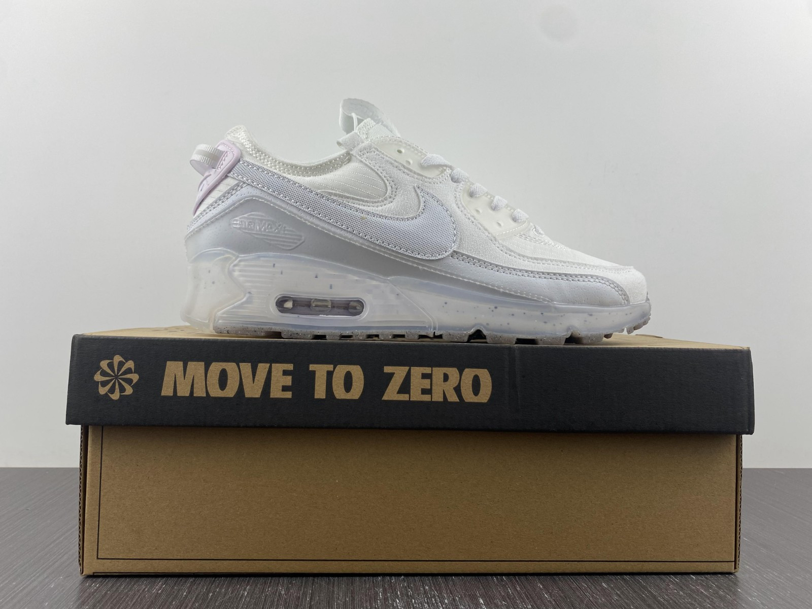 OFF White x Air max 90