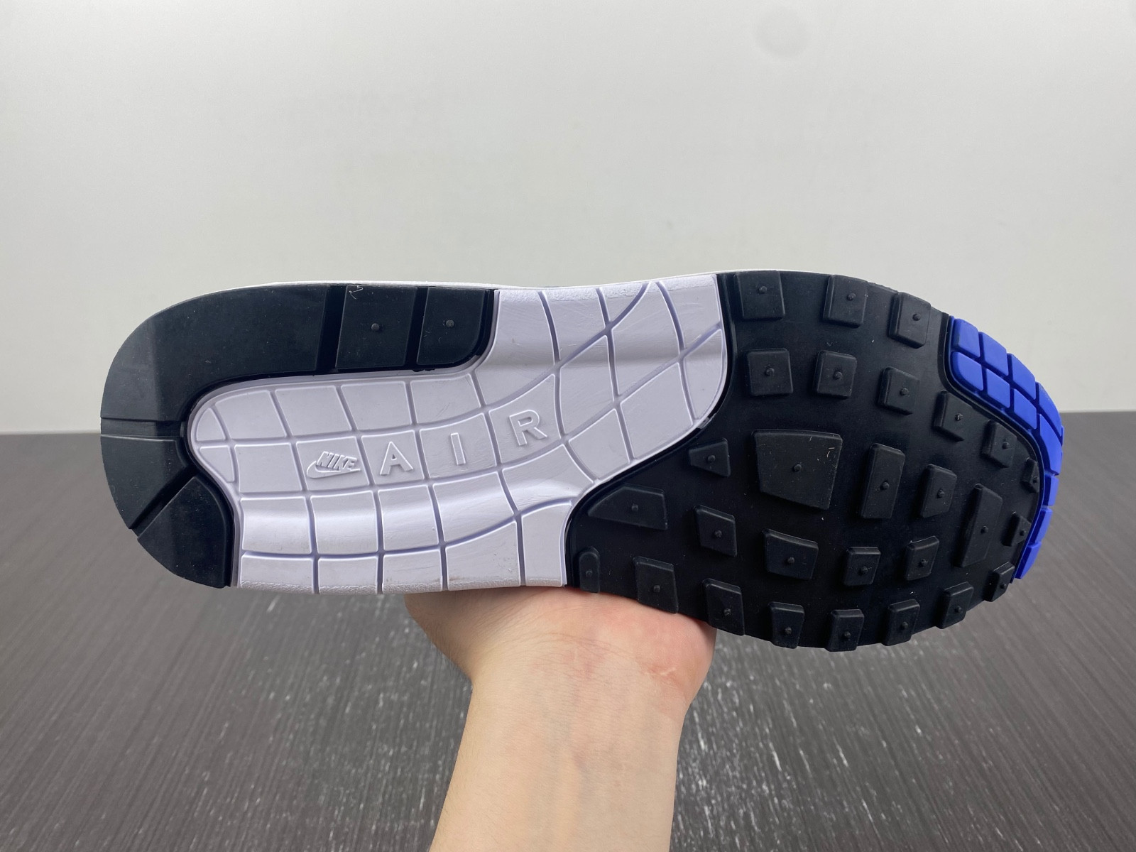 Nike Air Max 1 OG “Anniversary” 908375-101