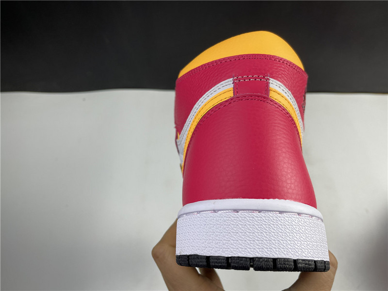 Air Jordan Retro 1 High OG “Light Fusion Red” 555088-603