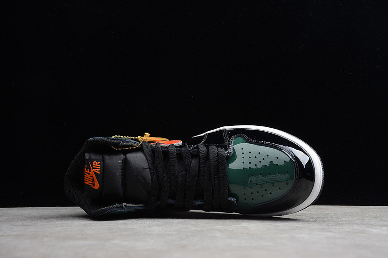 SoleFly x Air Jordan 1 Retro High OG Black/Team Orange-Fir AV3905-038