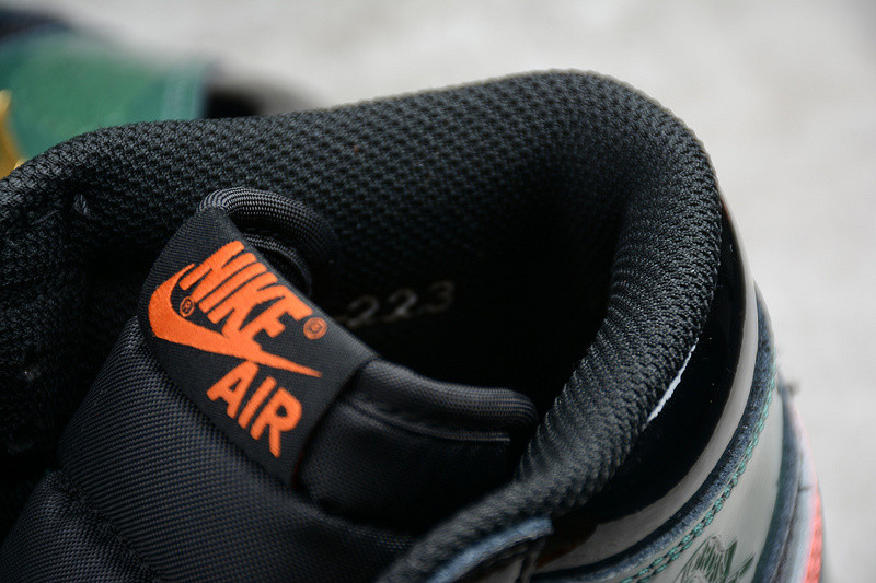 SoleFly x Air Jordan 1 Retro High OG Black/Team Orange-Fir AV3905-038