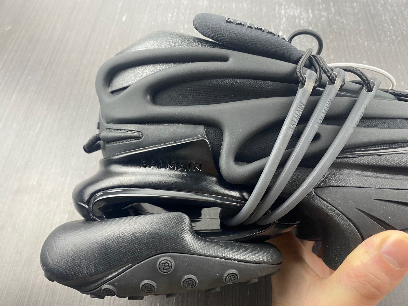 BALMAIN Black BLM1129