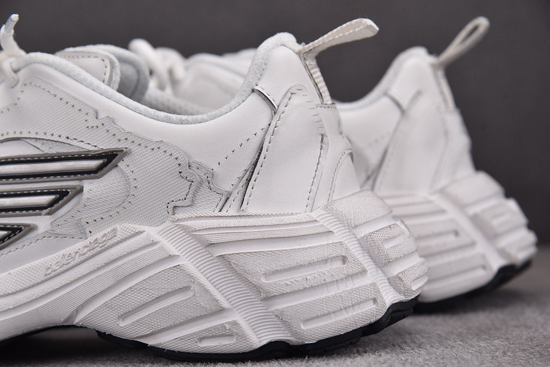 Ba*len*cia*ga sneaker 825418 wdtsc 9110