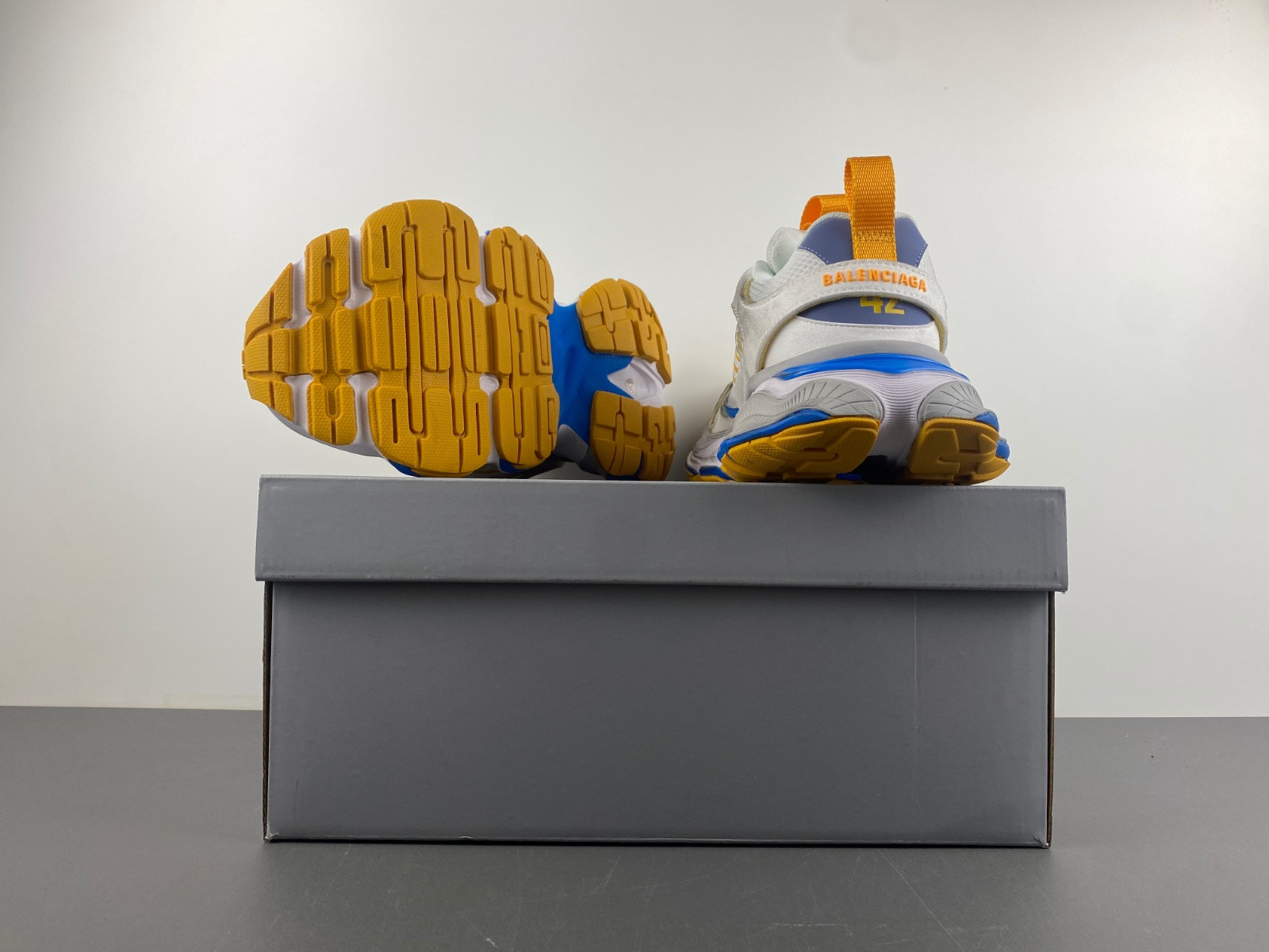 Ba*len*cia*ga  785756 w2mv1 1073