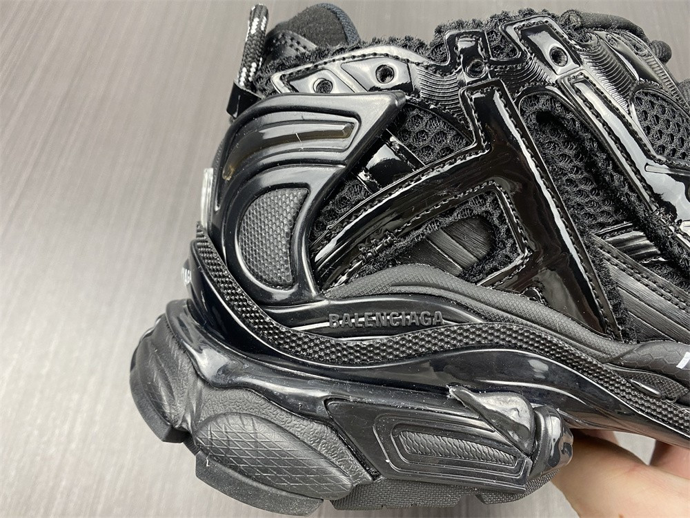 Ba*len*cia*ga runner  677403 w3ra9 1000