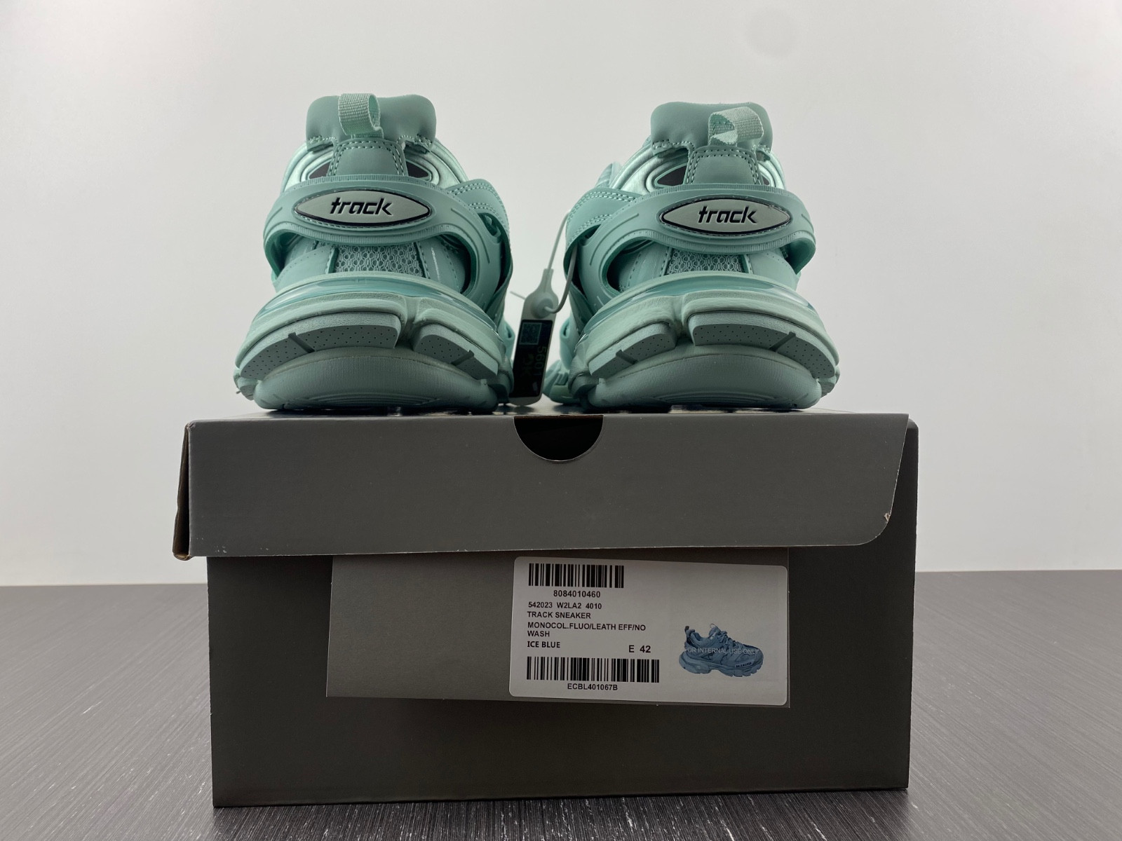 Ba*len*cia*ga track  542023 w2la2 4010