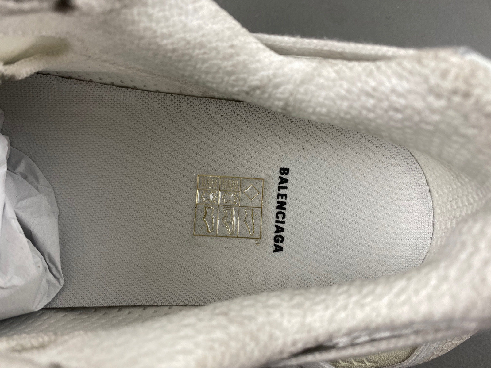 Ba*len*cia*ga phantom sneaker 34731 78698 w3xl2