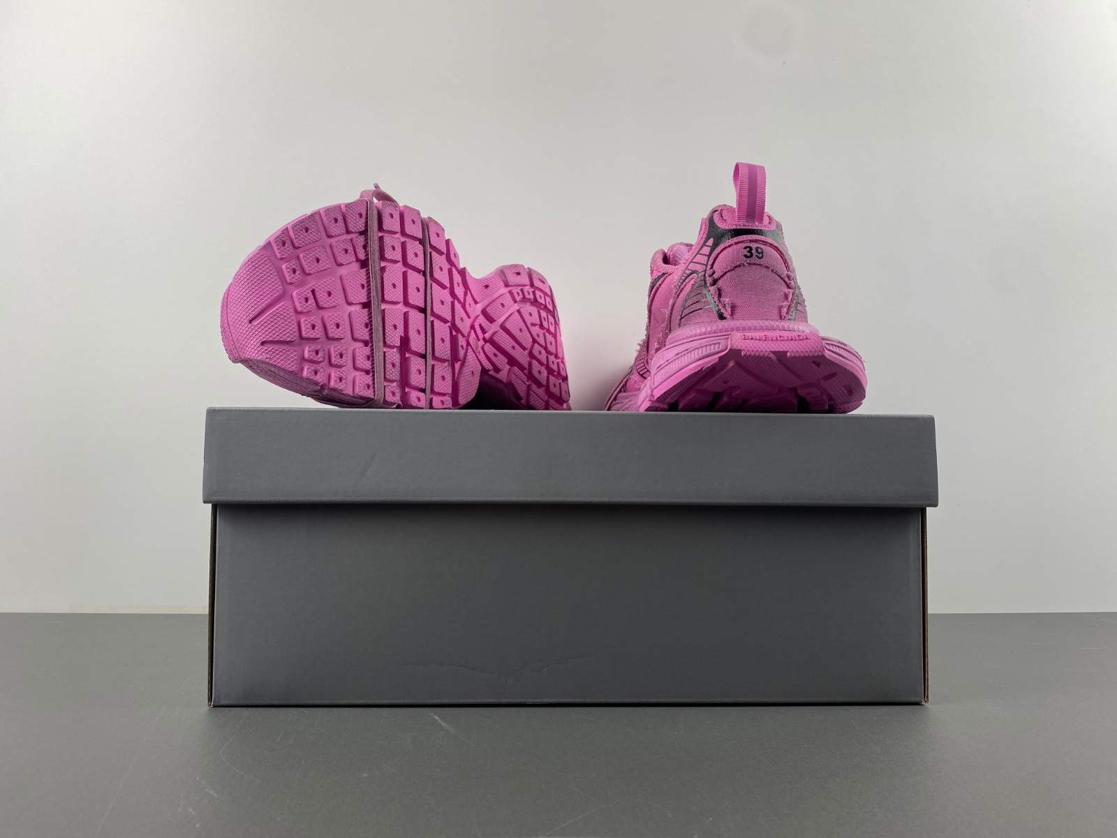 Ba*len*cia*ga phantom sneaker 734731 w3xdc 5000