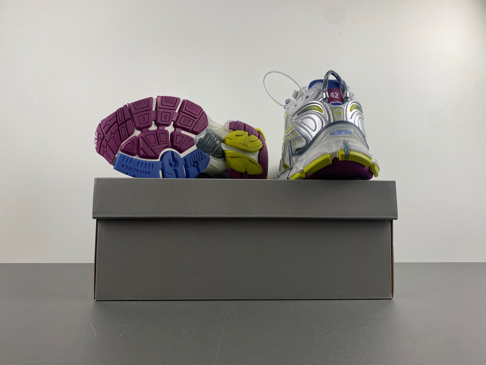 Ba*len*cia*ga runner 772774-w3rny-0328