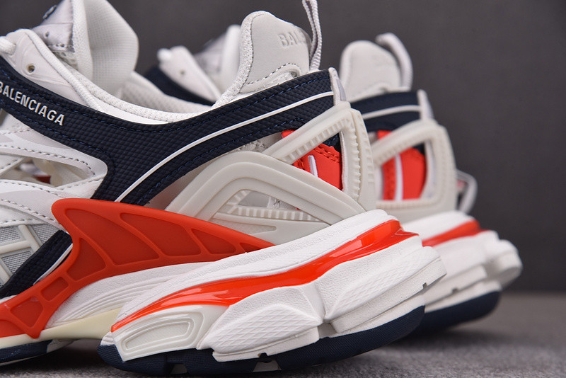 BLCG Track 2.0 568614-W3AE2-1248