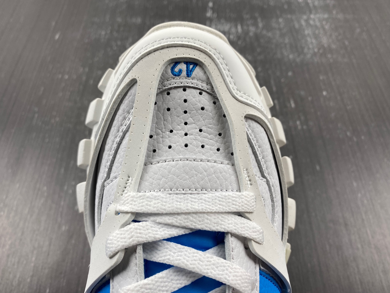 Ba*len*cia*ga track  741107 w1cz6 5012