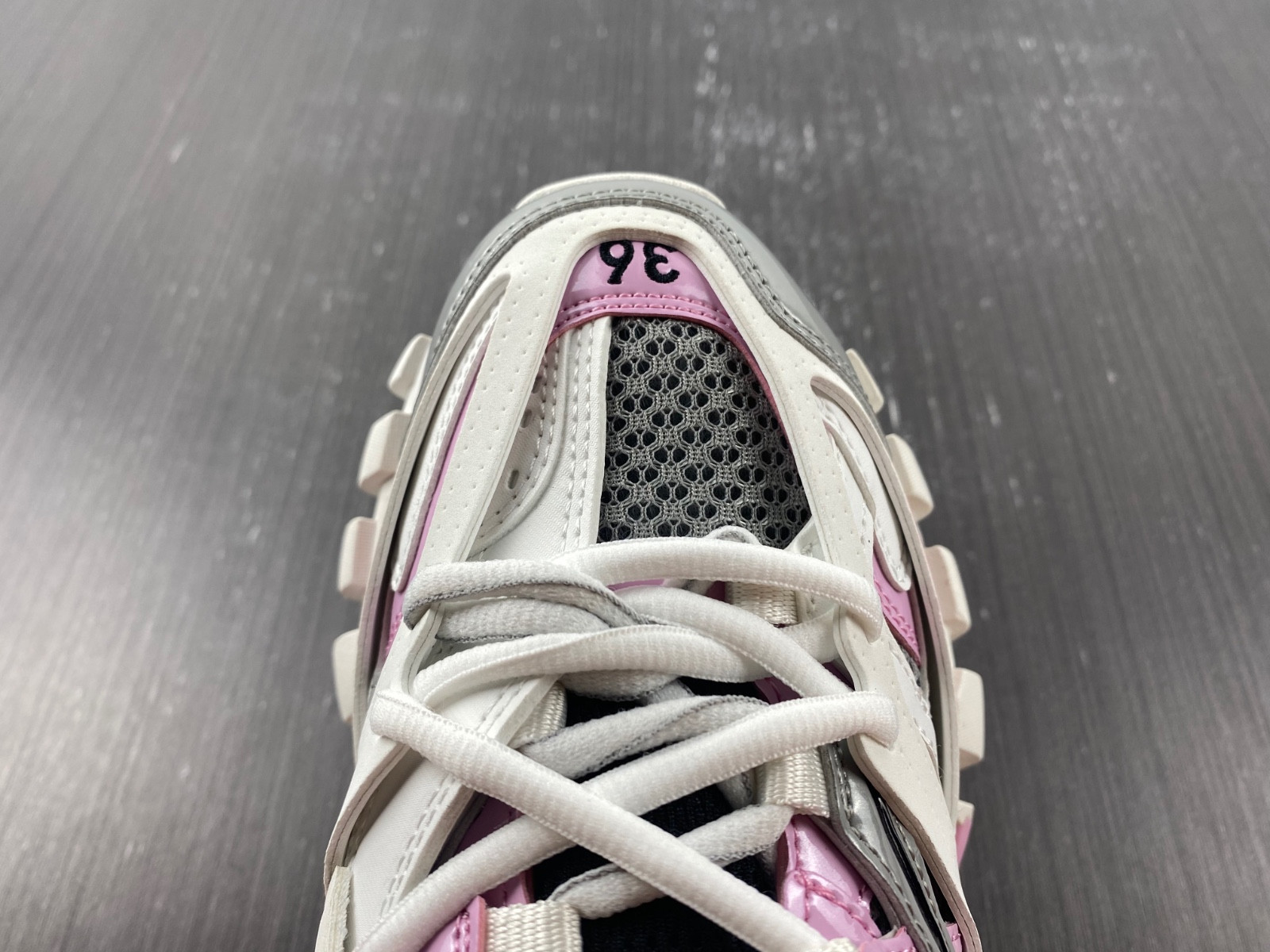 Ba*len*cia*ga track  542436 w2fs9 9041