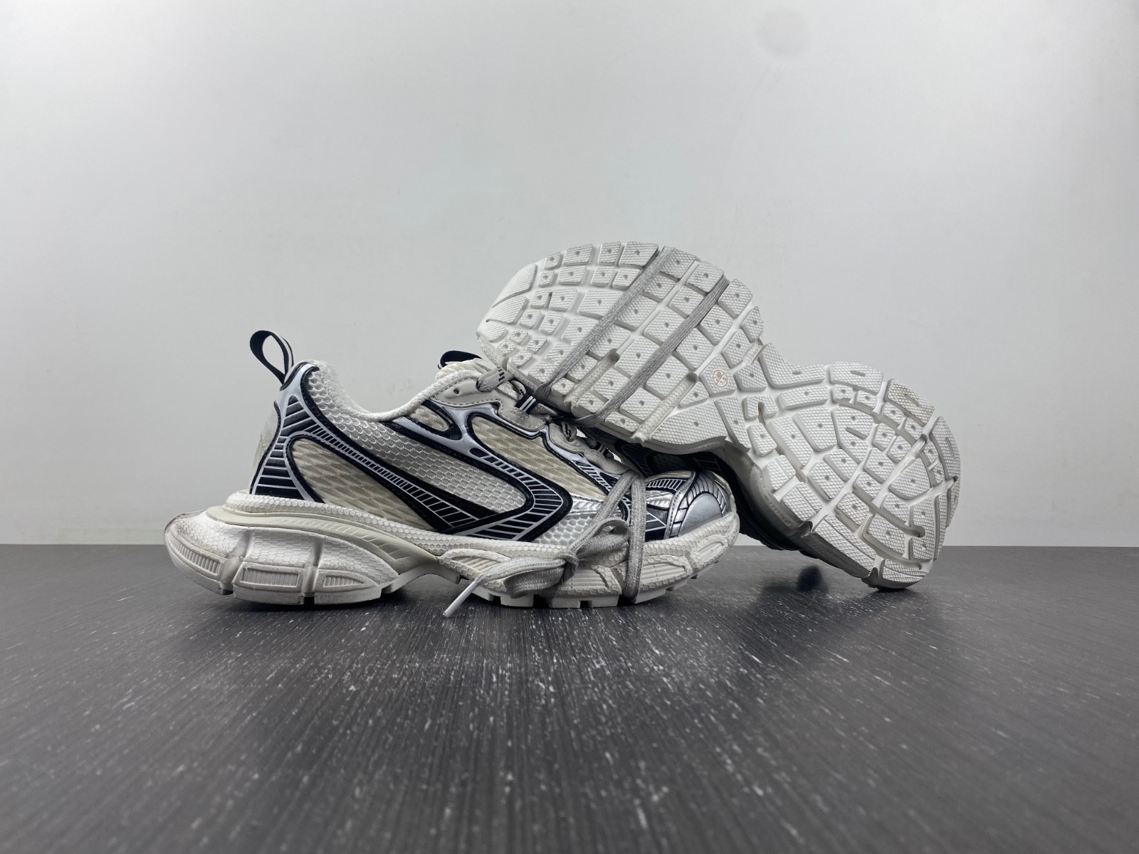 Ba*len*cia*ga 3xl  734731 w3xl4 9710