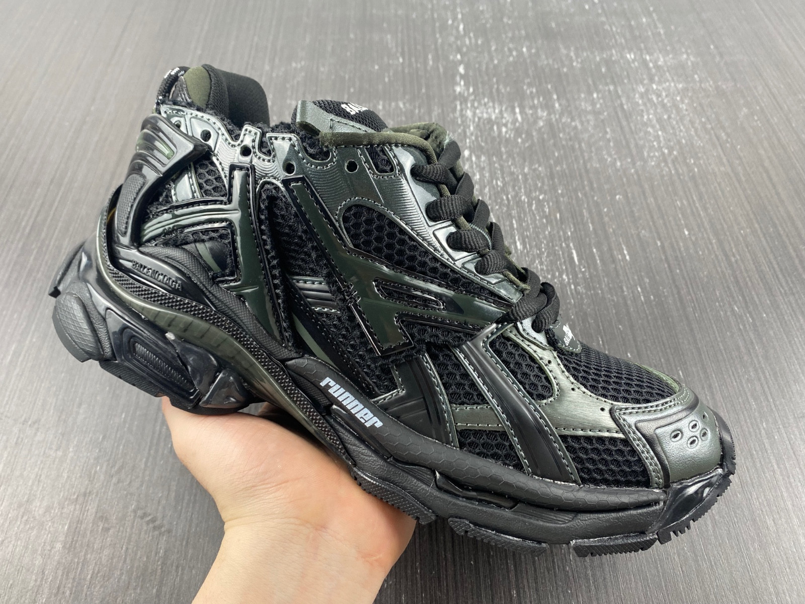 Ba*len*cia*ga runner 656063 w3rb6 1266