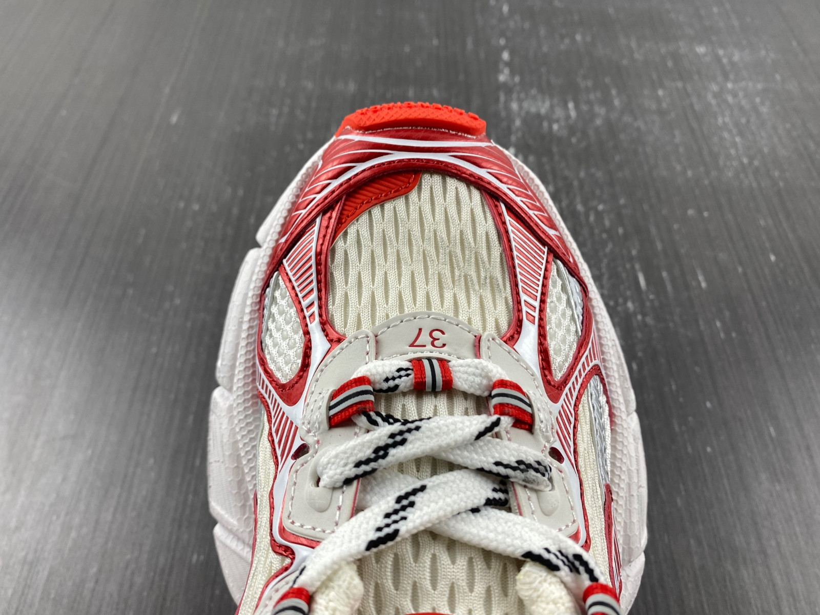 Ba*len*cia*ga 3xl  734733 w2rg3 1203