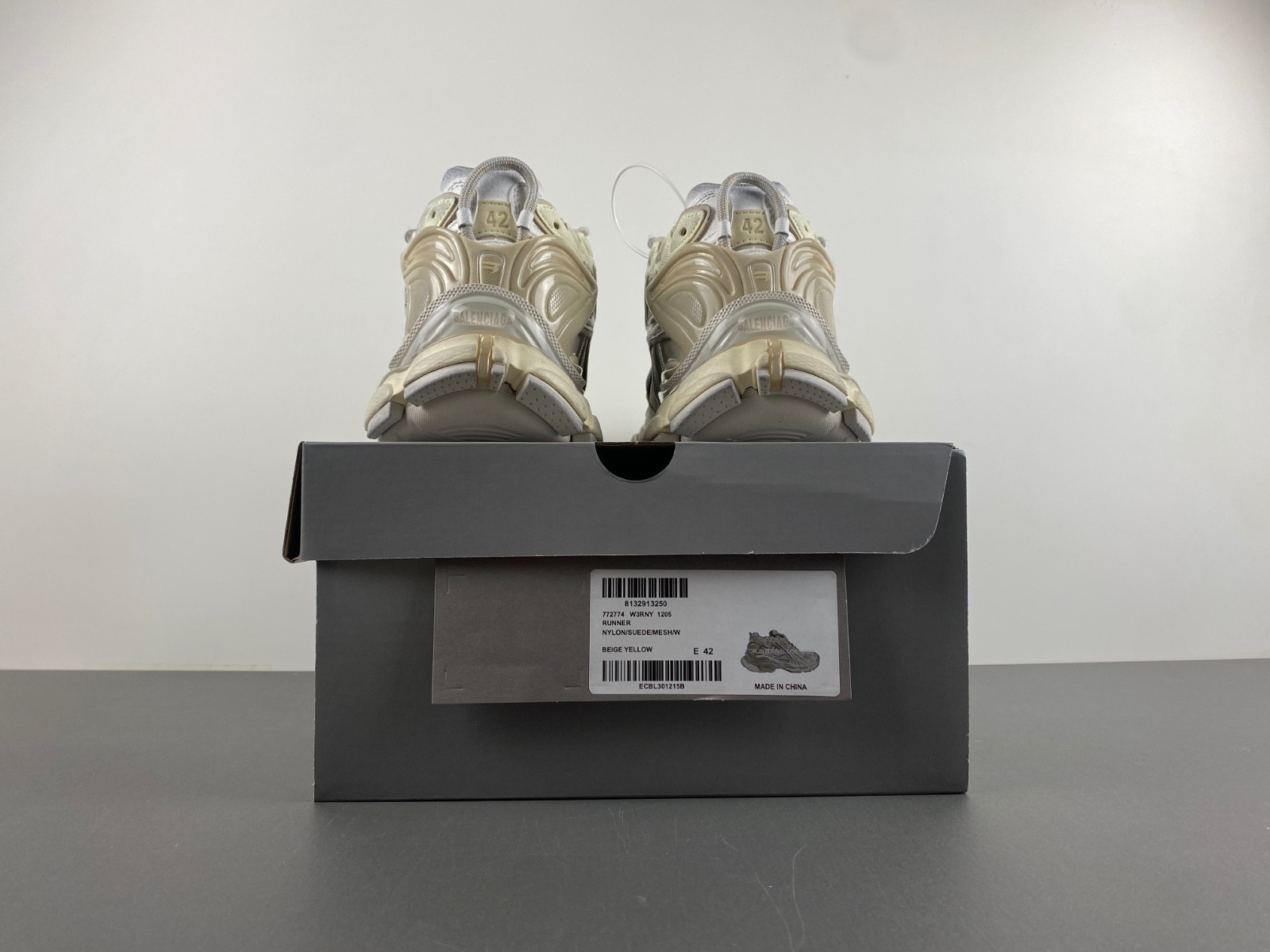 Ba*len*cia*ga runner 772774-w3rny-1205