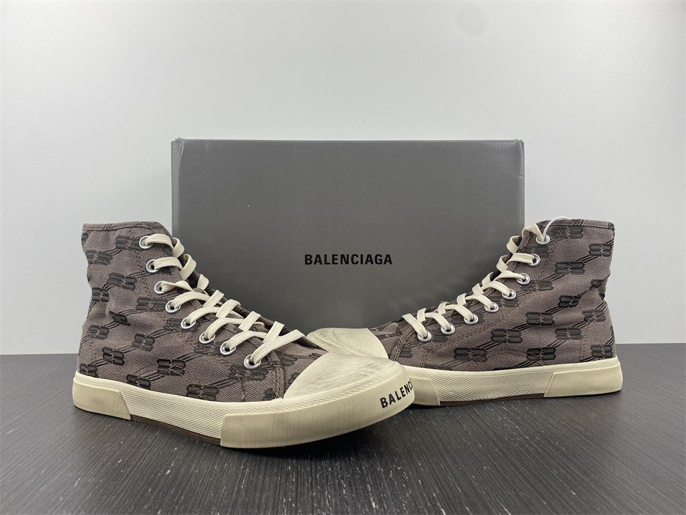 Balenciaga paris