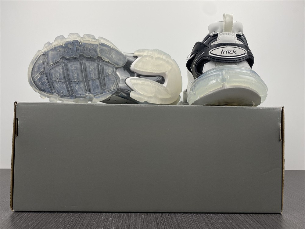 BLCG Track 3.0 647741-W3BZ2-9010