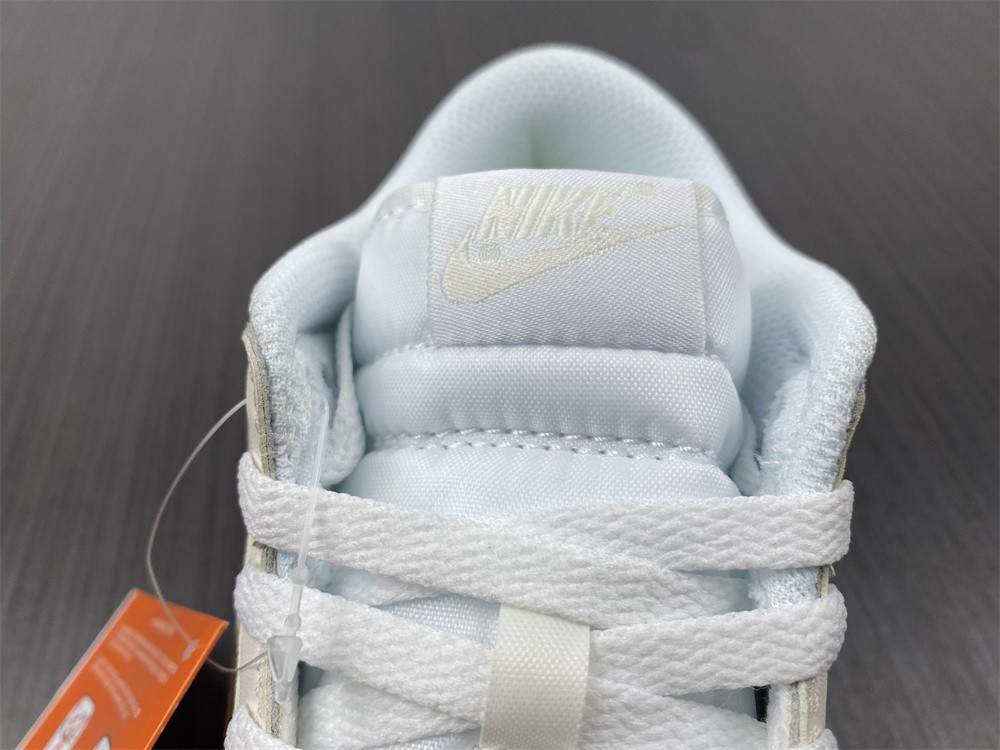 Nike Dunk Low Move To Zero DD1873-101