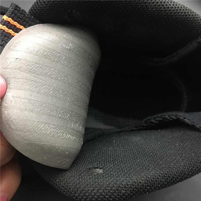 Nike Air Foamposite Pro “Hyper Crimson” 624041-800