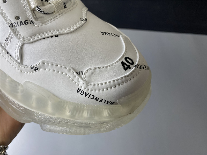 BLCG Triple S 524039-W09E1-2021