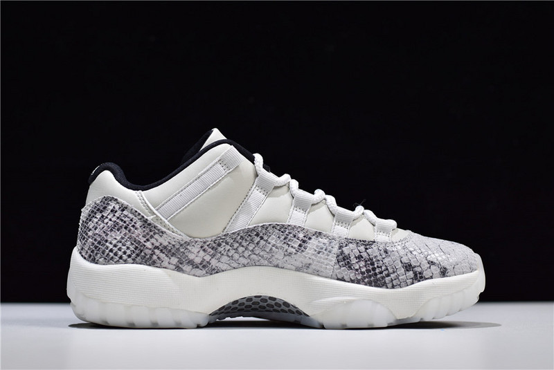 Air Jordan 11 Low SE Snake Light Bone CD6846-002