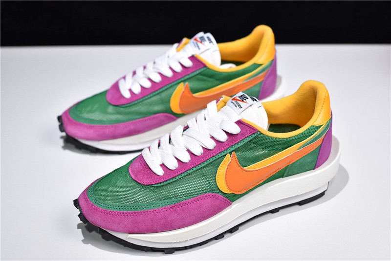 Sacai x Nike LDV Waffle 