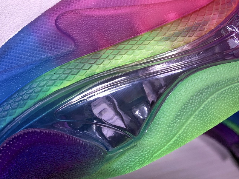 BLCG Triple S Clear Sole Rainbow 544351 W09E1 1895