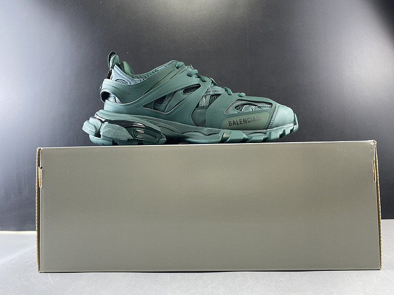 BLCG Track 3.0 542023-W2LA1-3004