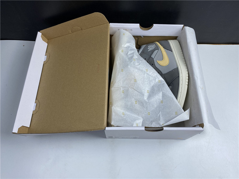 Air Jordan 1 Mid Grey Onyx (W) BQ6472-020