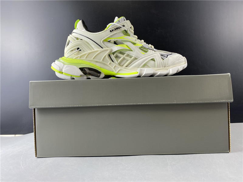 BLCG Track 2.0 568615-W2GN5-5819