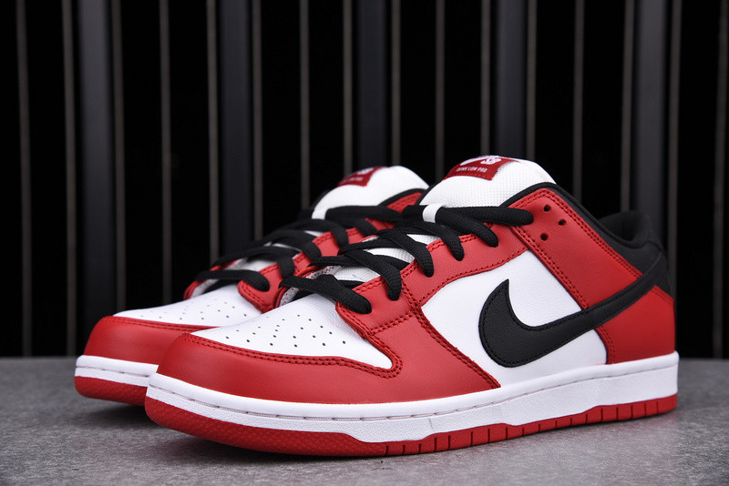Nike SB Dunk Low "Chicago" BQ6817-600