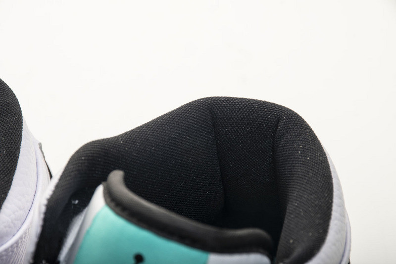 Air Jordan 1 Retro Mid BG "Hyper Jade" 554725-122