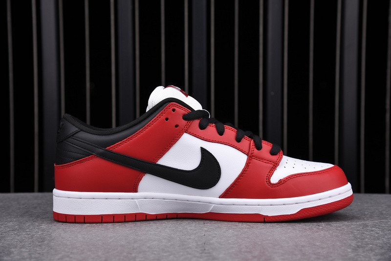 Nike SB Dunk Low "Chicago" BQ6817-600