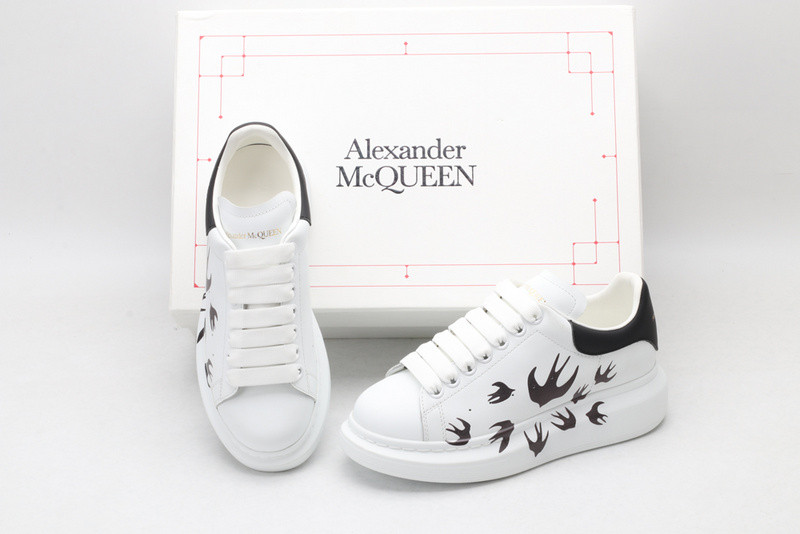 MQ Sneakers