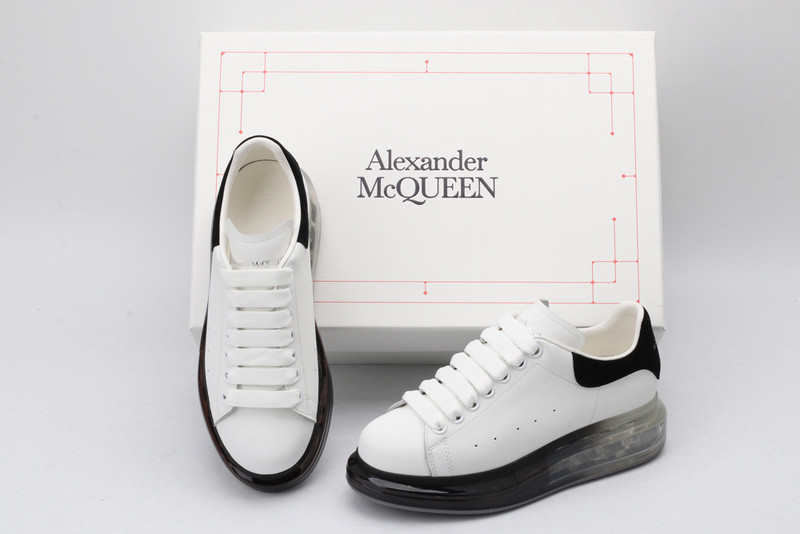 MQ Sneakers