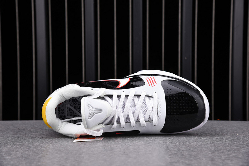 Nike Kobe 5 Protro “Alternate Bruce Lee” CD4991-101