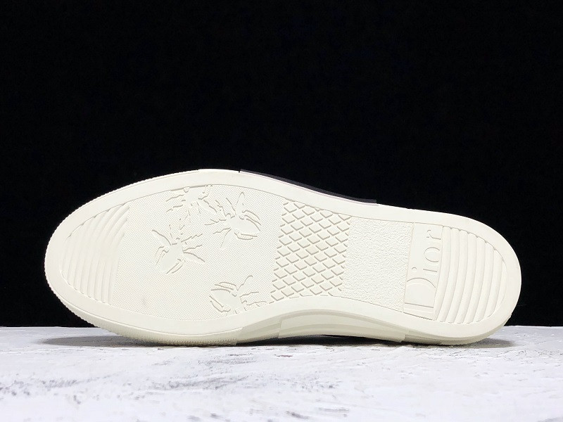 DR B23 Low Top Logo Oblique 3SN249YJP_H069