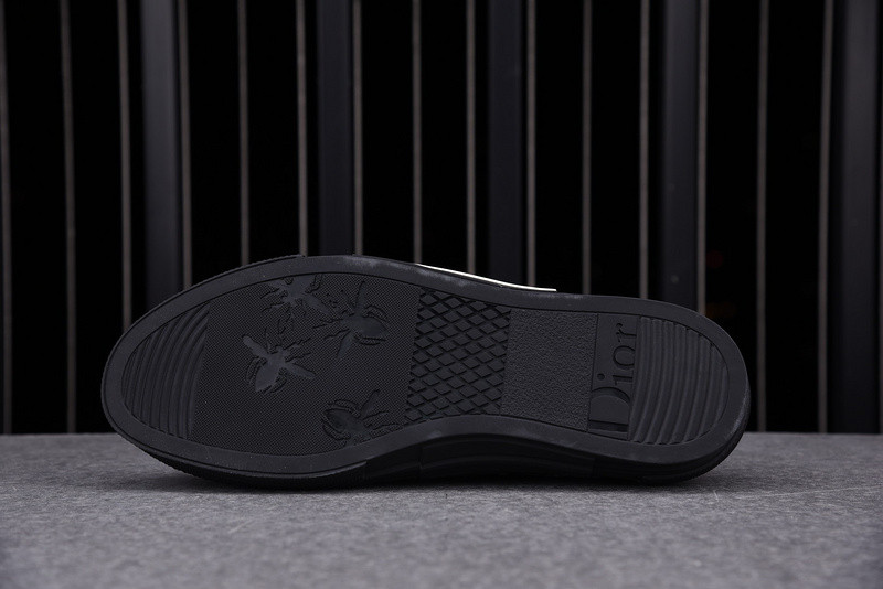 DR B23 Low Top Canvas Oblique Black 3SN249YJP_H960