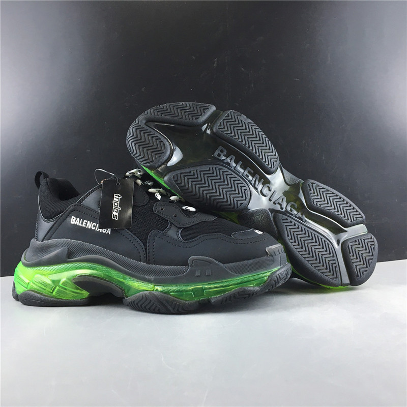 BLCG Triple S 541624-W0901-2140