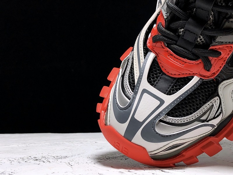 BLCG Track 2.0 570391-W2GN3-1003