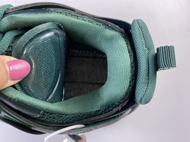 BLCG Track 3.0 542023-W2LA1-3004